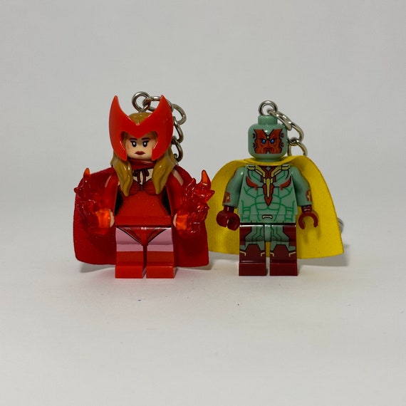 Wanda Maximoff Scarlet Witch Mini Figure Keychain - Geek Nerd