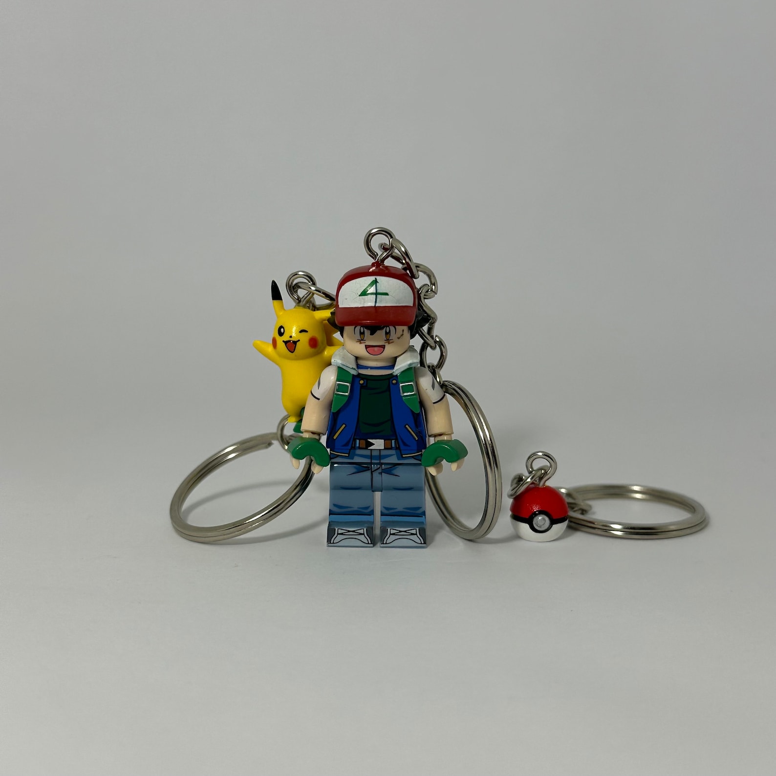Ash and Pikachu Mini Figure Keychains - Geek Nerd Retro Pokémon Gaming ...