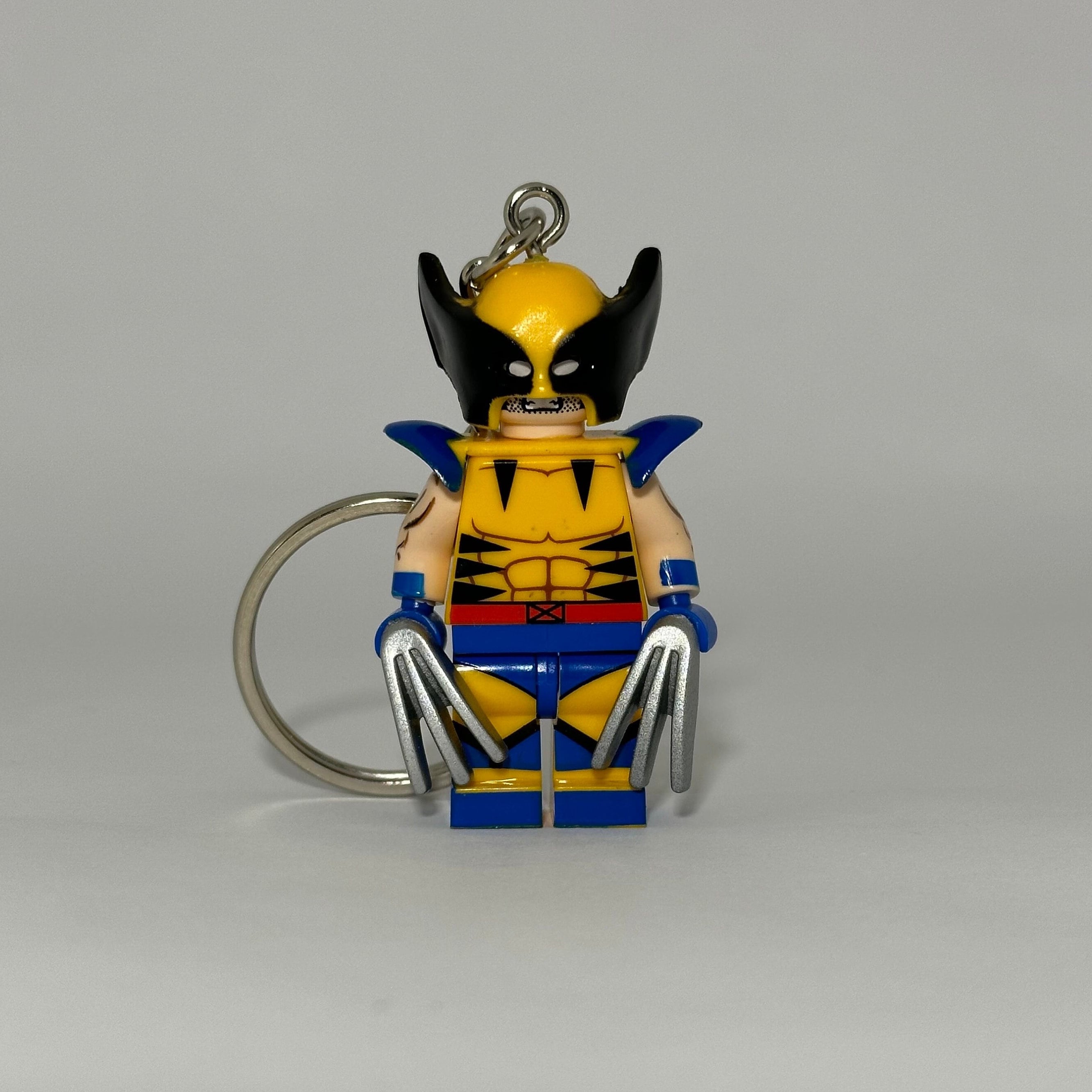 Wolverine xmen mini figure keychain - geek nerd retro deadpool keyring