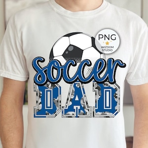 Imagen PNG de papá futbolista, diseño de letras azules de camuflaje de fútbol, descargas de diseños de sublimación, archivo PNG