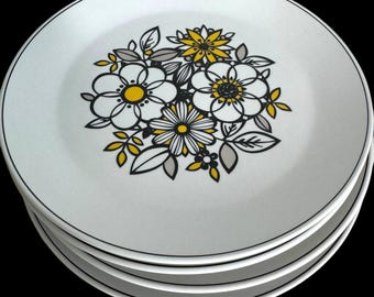 Vintage 1970s Noritake progression Tressa yellow black floral China  10.5” dinner plates/ made in Japan set of 4