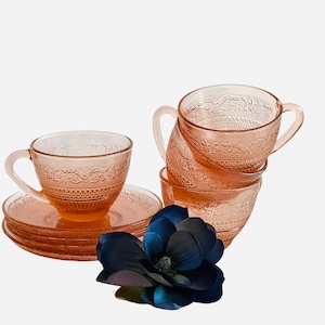 Vintage KIG Indonesia trellis pink Fleur De Lis Tea cups with saucers/set of 4