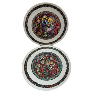 Pair of Noel Vitrail-Christmas Nativity Plates/  D’Arceau Limoges France /Christmas decor//The Adoration of Kings/La Purification/1978