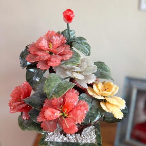 Vintage Chinese Large Jade polished stone Tree/bonsai Tree, Hand Carved, Jade Planter & Leaves, Stone Flowers, feng shui,Ming tree 18”