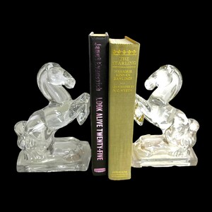 Vintage LE Smith clear glass 1940s rearing horses bookends