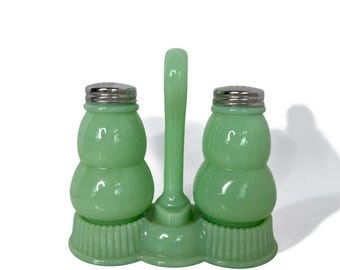 Mosser Glass Green Jadeite Salt and Pepper Shakers with Carry Tray /dining and serving/green tableware/display/collection/gift/cottagecore