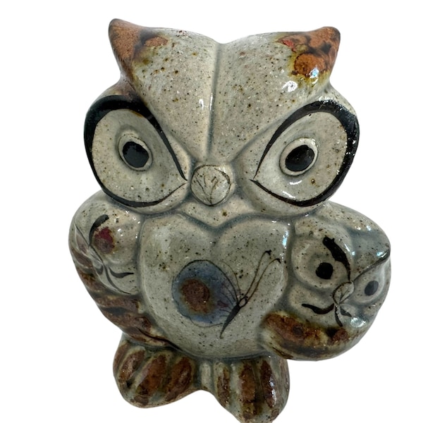Vintage Tonala owl holding baby owls/ Mexico Folk Art Bird/folk art owl/vintage home decor