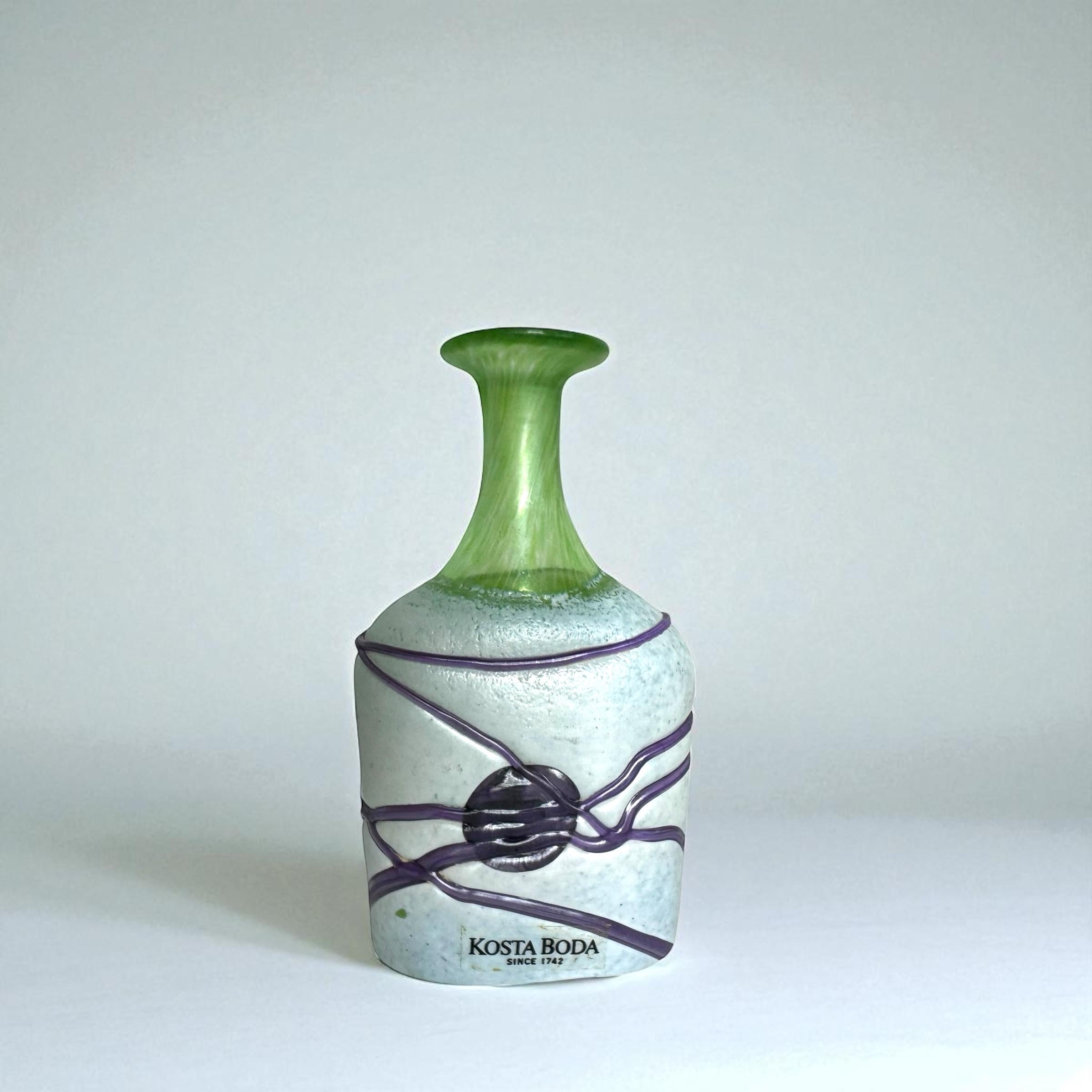 Vintage Sweden Kosta Boda 『Teardrop』 Vtg Kosta Boda Sweden Blue