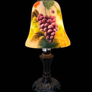 Vintage reverse hand painted grape leaf accent lamp/12” small lamp/ 2002 signed Glynda Turley/bistro style lamp