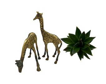 2 small vintage brass giraffes/giraffe statues/animal figurines