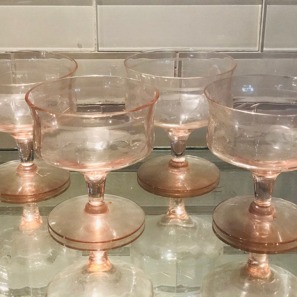 Set of 4 light pink vintage champagne coupes/etched leaf design/colorful glassware