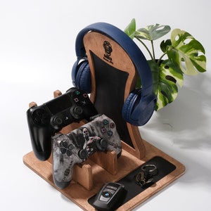 Personalized Wood & Leather Gaming Controller Headphone Stand