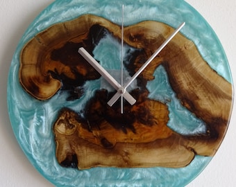 Handmade Olive Wood Epoxy Wall Clock, Resin Art, Housewarming Gift