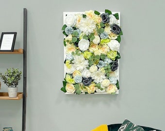 Cadre de fleurs/mur de fleurs fait à la main « SCHARFSINN » en plantes artificielles Realtouch, cadre en bois avec décor blanc