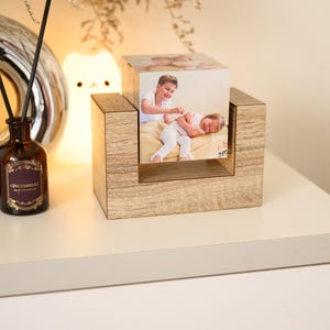 Infinity photo cube, magic photo cubes, wooden photo cubes, spinning photo cube, photo centerpiece idea, photo gift, uniq picture frame