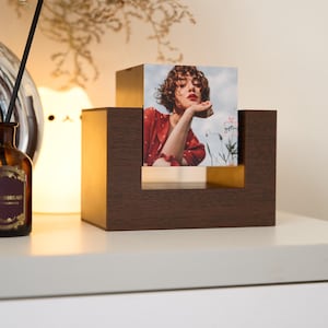 Infinity photo cube, magic photo cubes, wooden photo cubes, spinning photo cube, photo centerpiece idea, photo gift, uniq picture frame