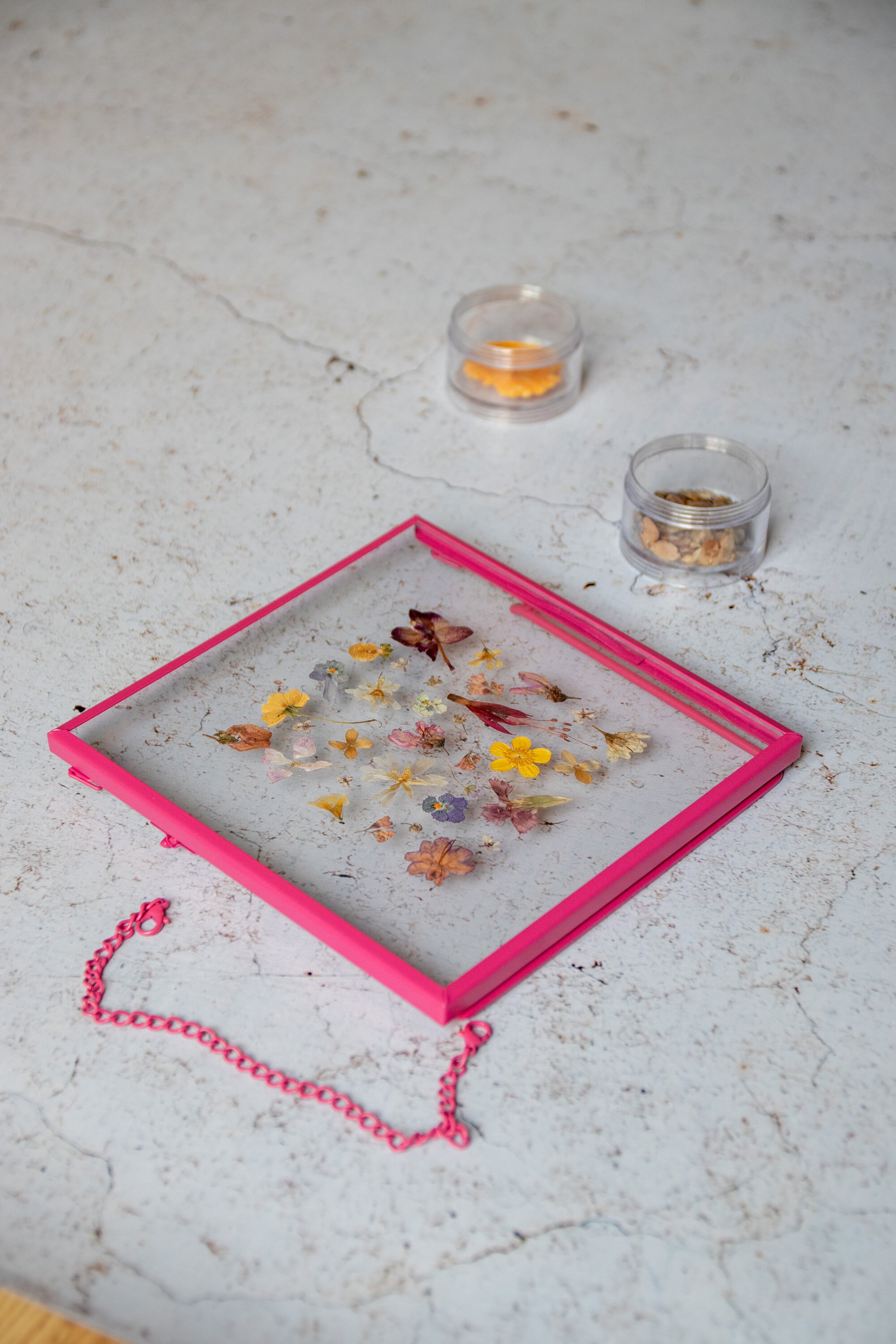 Cadre Floral Décoratif Mini Fleurs 