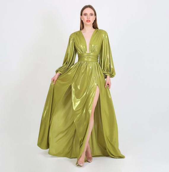 green bishop sleeve dress *PRE ORDER* Raquel Maxi Dress with Bishop Sleeves in Malachite Kaleidoscope Print 3XL main image 1