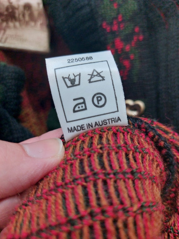 Vintage pure new wool trachten Austrian cardigan … - image 6