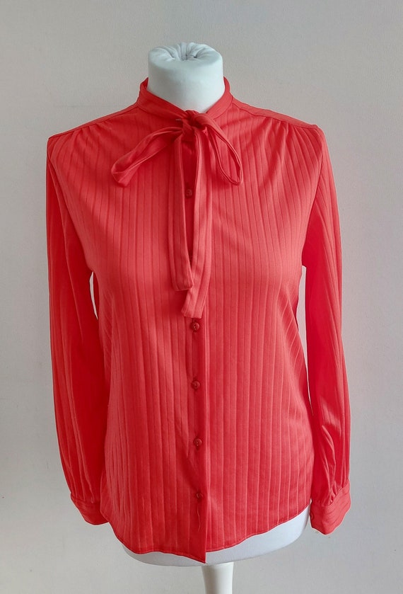 Vintage red blouse, bow tie blouse, retro blouse,… - image 3