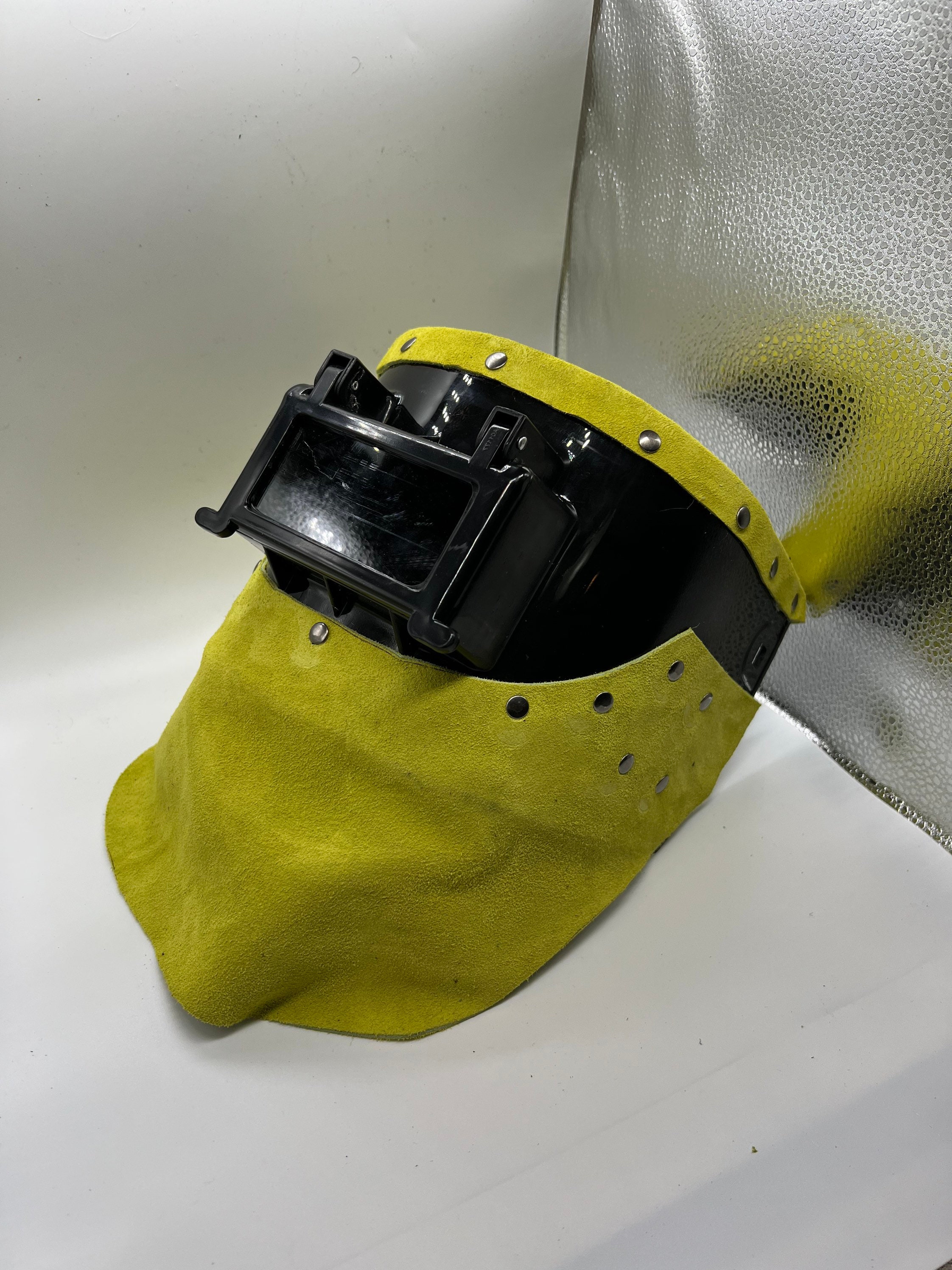 From purse to welding hood #welder #weldingstore #weldinghood #soldado, welding