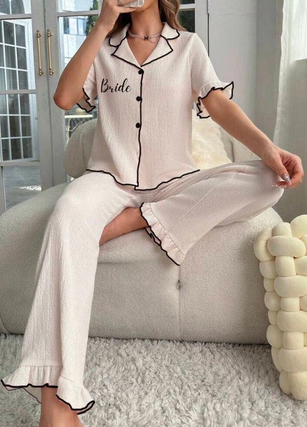 Cotton Pajamas for Bride and Bridesmaid Gifts with Custom Name on it, For  Gift Purpose at Rs 1030/piece in Mumbai