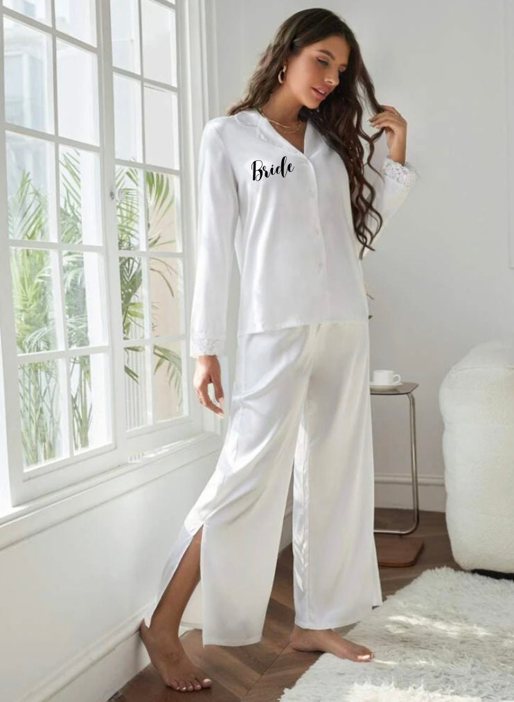 Classic pyjamas online ladies