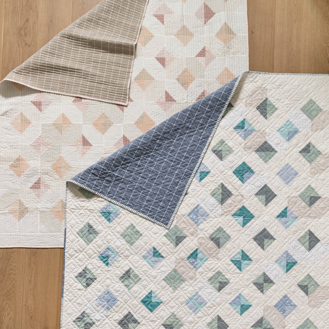Glitter and Glow Quilt by Suzy Quilts, Creamy, Scrappy Bundes, Choose