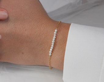 Tiny pearl bar bracelet - 2mm white round pearl bracelet - 2mm pearl bracelet in gold - Petite pearl Bracelet - Delicate pearl bracelet