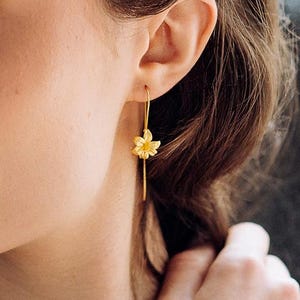 Modern lili Bloom Earrings - Modern flower earrings for Brides  in silver 925 - Gold Flower earrings - Silver Flower Earrings