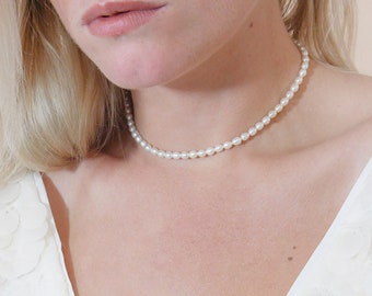 6mm freshwater pearl necklace/choker - Adjustable length natural pearl choker - Dainty Oval Freshwater Pearl Choker - White Pearls choker