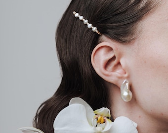 Genuine Pearl Hair Slide, Bridal Pearl Hair Clip, Minimalist Wedding Hair Accessory, Elegant Bridal Hair Pin, Pearl Barrette