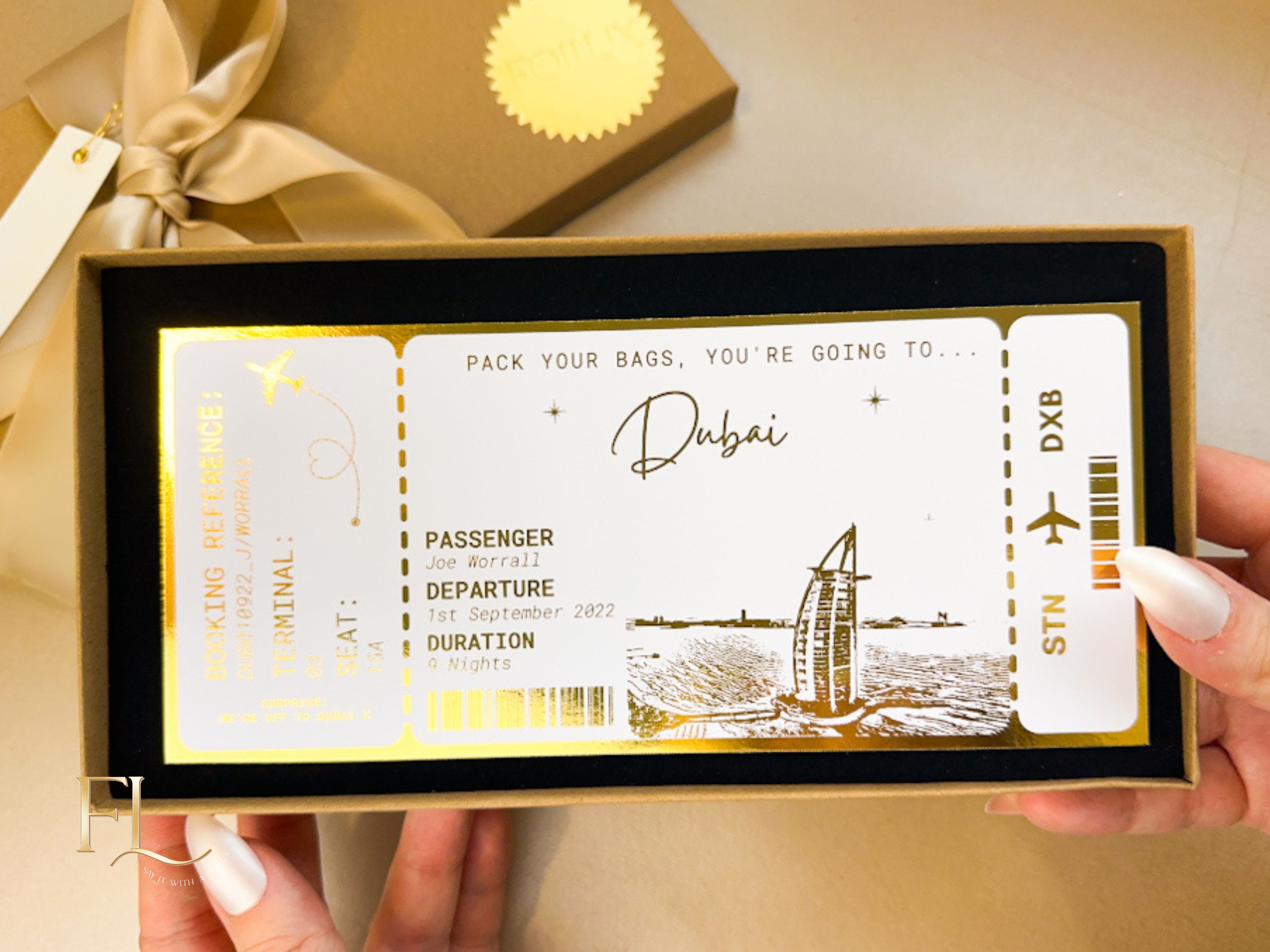 Ballons d'anniversaire noirs, or rose et or - Envoyez des cadeaux à la  livraison à Dubaï ! – The Perfect Gift® Dubaï