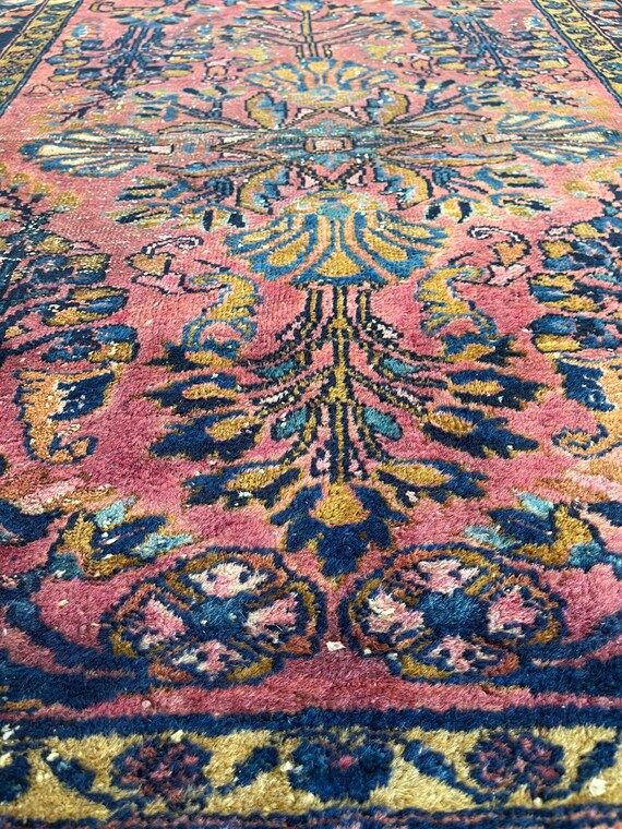 Antique Distressed Lilihan Rug Circa 1900 35x45 Etsy
