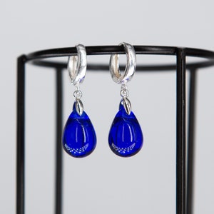 Cobalt drop earrings, Teardrop earrings, blue glass earrings, something blue, blue dangle earring, navy blue earrings, ultramarine earrings
