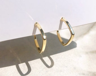 Clip On Earrings Invisible Clip 16K Gold Plated Simple Chic Minimalist Square Hoop | New Pain Free Clip Coil Design | Non Pierced Ears