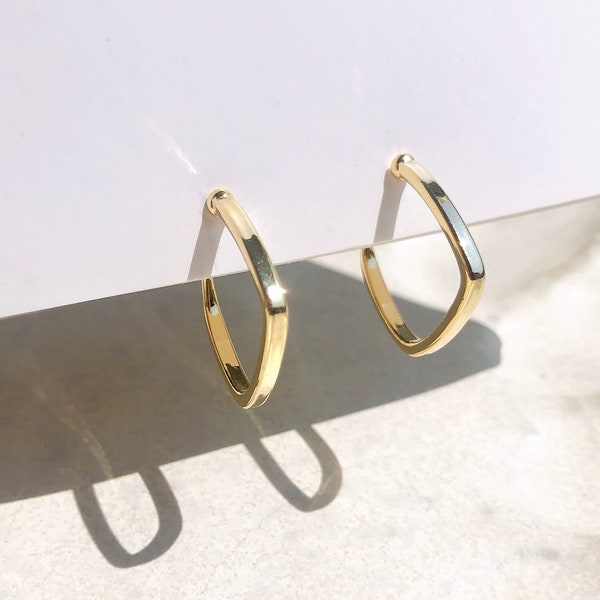 Clip On Earrings Invisible Clip 16K Gold Plated Simple Chic Minimalist Square Hoop | New Pain Free Clip Coil Design | Non Pierced Ears