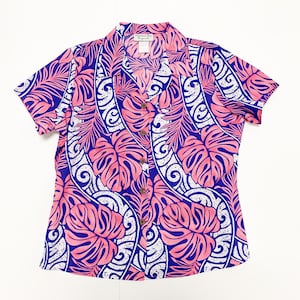 Women&#39;s Hawaiian Button Down Campshirt, Made in Hawaii, Floral, Fern Design
