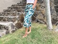 Made In Hawaii Rayon Capri Pants: Two-Tone Floral, Elastic Waist