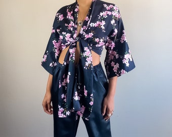 Vintage  Floral Cherry Blossom Kimono Style Crop Tie Blouse | Boho Blouse | Tie up top | Floral Tops | Wrap Blouse (M/L)