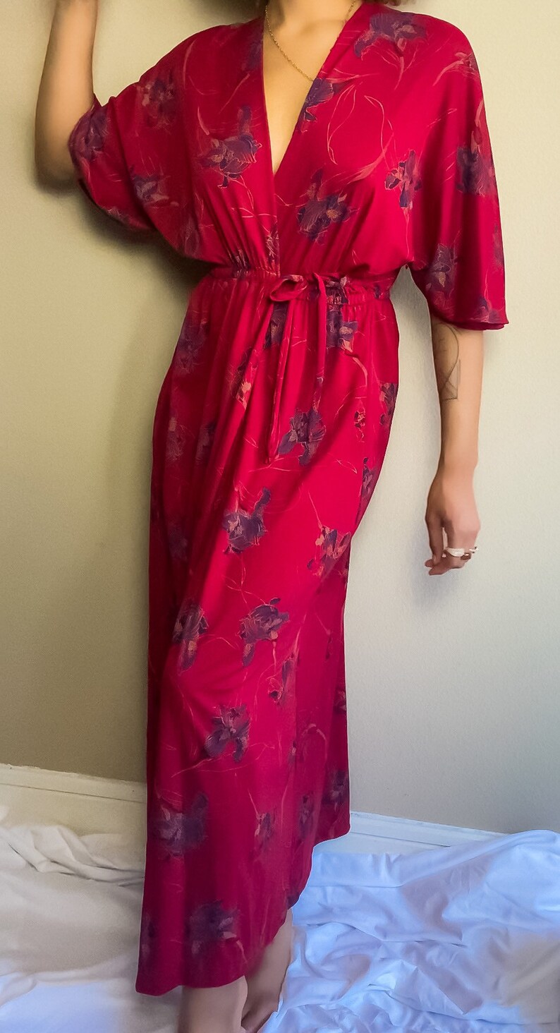 70s Vintage Bohemian Floral Long Robe Dress Long Wrap Dress Hippie Dresses V Neck Dresses Floral Wrap Dress S-M image 3