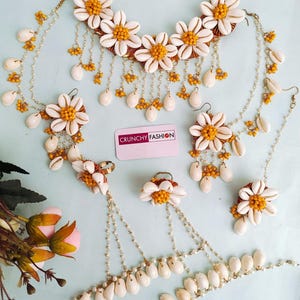 Haldi Kaurisnäckssmyckeset | Brudhalsband Maang Tikka Örhängen Armband | Mehendi Boho Snäcksnäckor Bröllopssmycken | Indisk Brudgåva