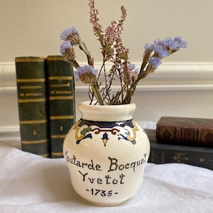 Vintage French mustard pot, handpainted, ceramic, Moutarde Boequet Yvetot 1735 Digoin & Sarreguemines, 1940s