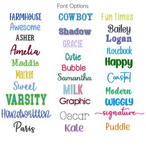 Peut inclure: Image pr&eacute;sentant diff&eacute;rentes options de polices pour la conception de texte. Les polices incluent "Farmhouse", "Cowboy", "Fun Times", "Amelia", "Happy", et bien d'autres, chacune dans un style et une couleur uniques.