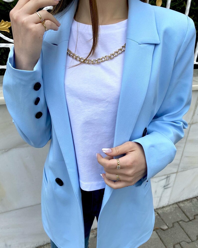 White Blouses with Gold Chain Detail Crop White T-shirt With Gold Chain Detail