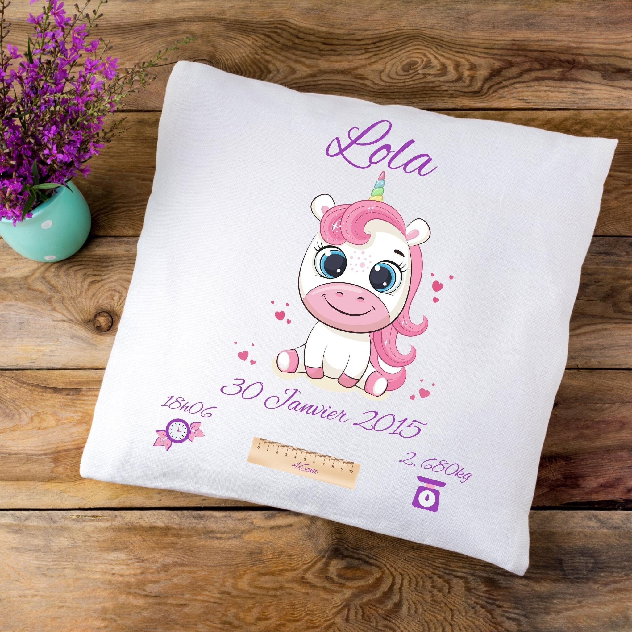 Coussin de Naissance Personnalisé Modèle Licorne