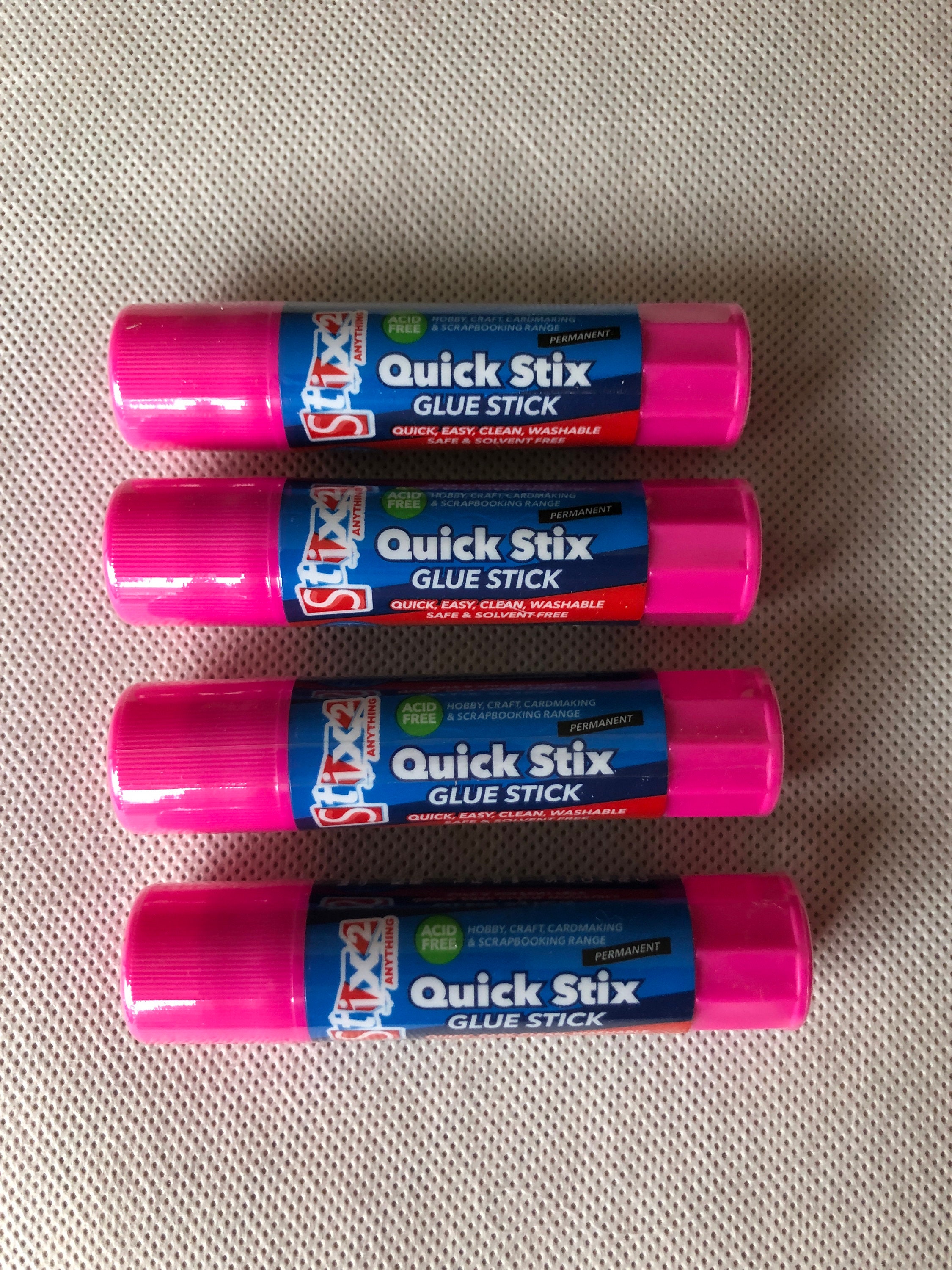 Stix2 Hot Melt Electric Pink Glue Gun & 2 Sticks Craft Cardmaking