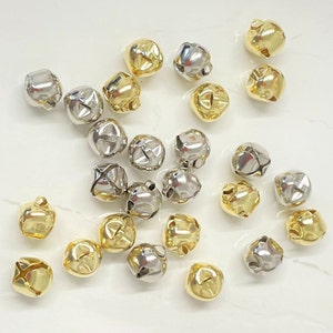 Package of 400 Ultra Tiny 5mm Assorted Color Aluminum Jingle Bells