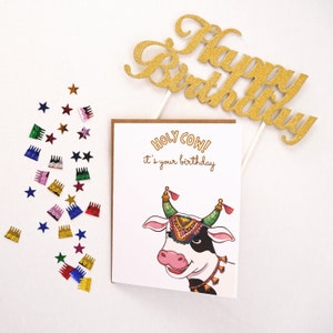 Vache sacrée | Carte d'anniversaire drôle, anniversaire Desi, carte d'anniversaire indienne drôle, carte d'anniversaire asiatique, anniversaire d'humour, anniversaire unique, indien