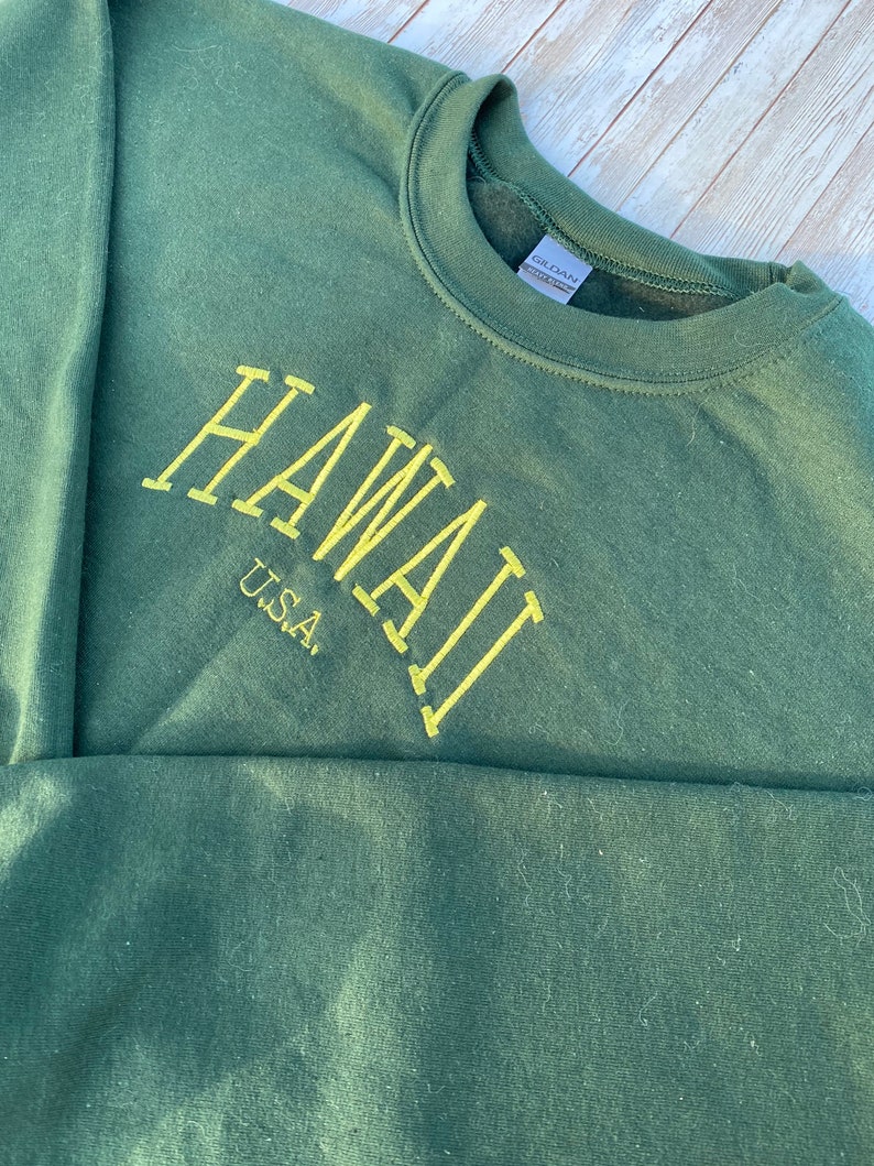 Hawaii USA Custom Embroidered Sweatshirt, Pullover, Personalized Crewneck, Embroidery, Personalized Gift 